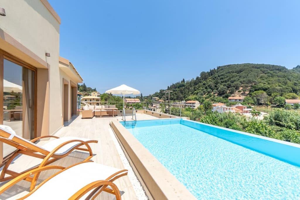 Villa Vasillis-Heated Swimming Pool With Infinity View Віталадес Екстер'єр фото
